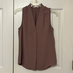 Aritzia Babaton Sleeveless Power Blouse